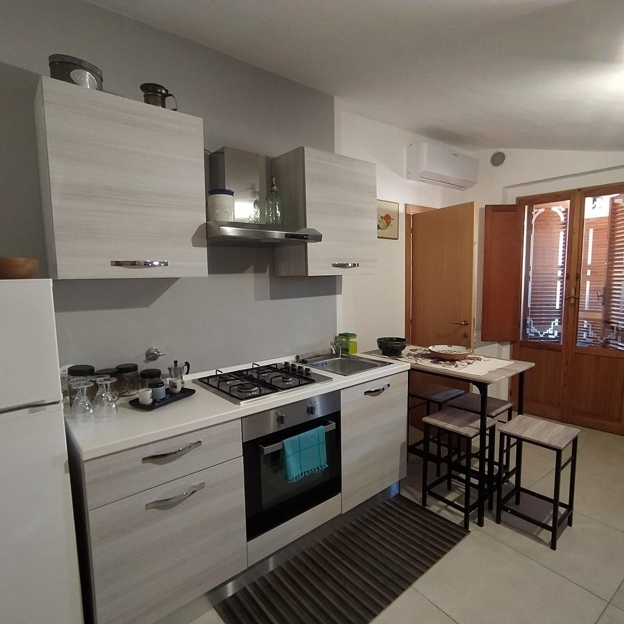 Готель Rua Dell'Arco 11 Асколі-Пічено Екстер'єр фото